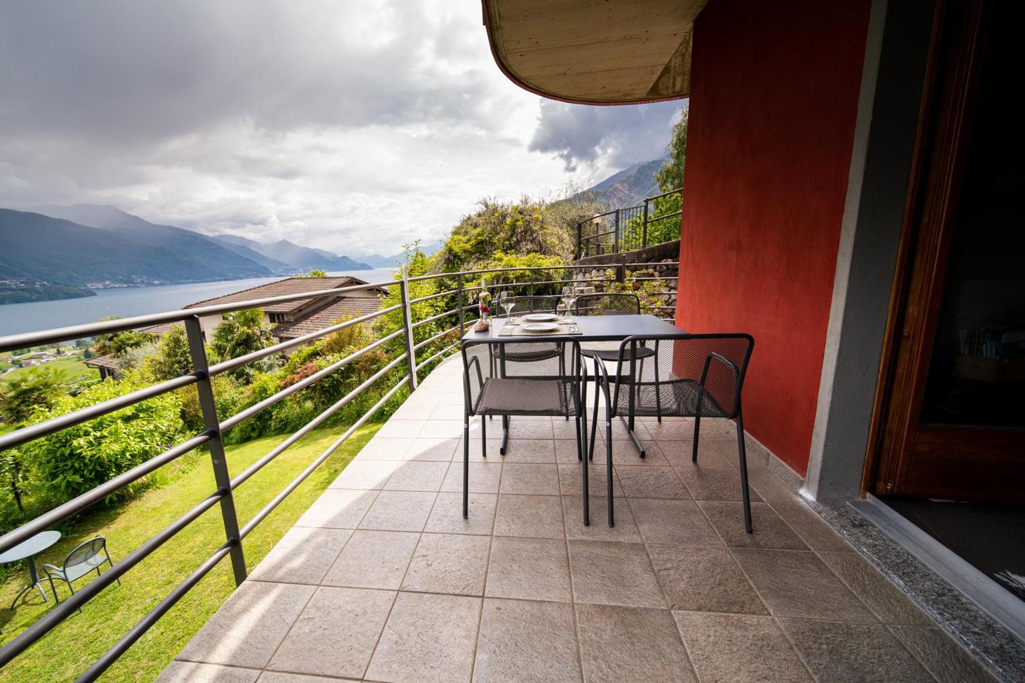 Bed And Breakfast Studios Alto Lago Di Como Gravedona Exteriör bild